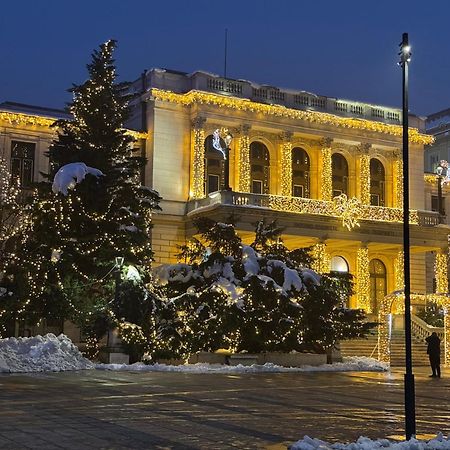 Apartment By Theatre Сараево Екстериор снимка